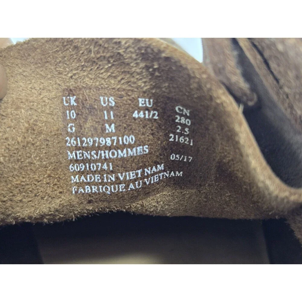 Clarks Boots Mens 11 Wallabee Chukka Desert Shoes Brown Leather Lace Up Mid Top